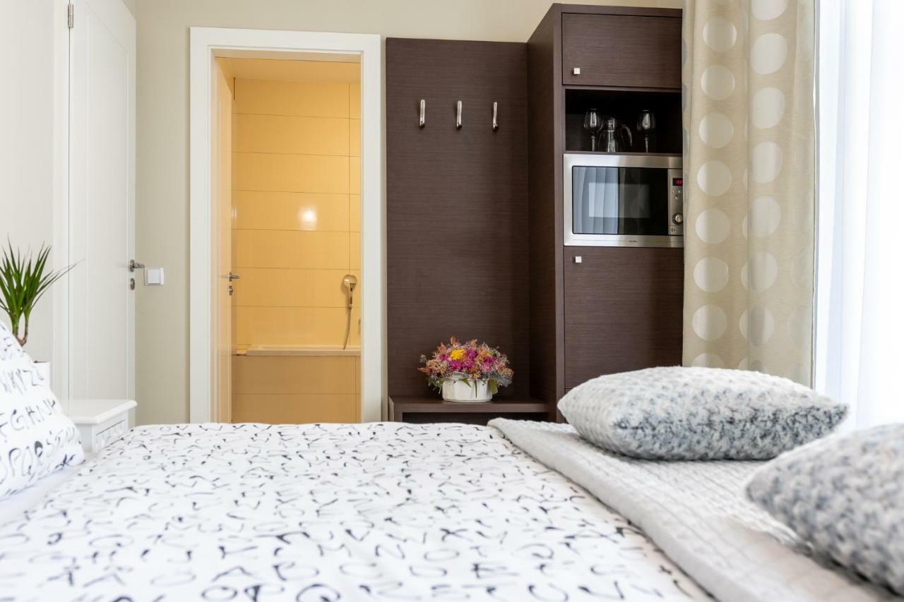 Penzion Apartmany Hradebni Uherske Hradiste Exterior photo